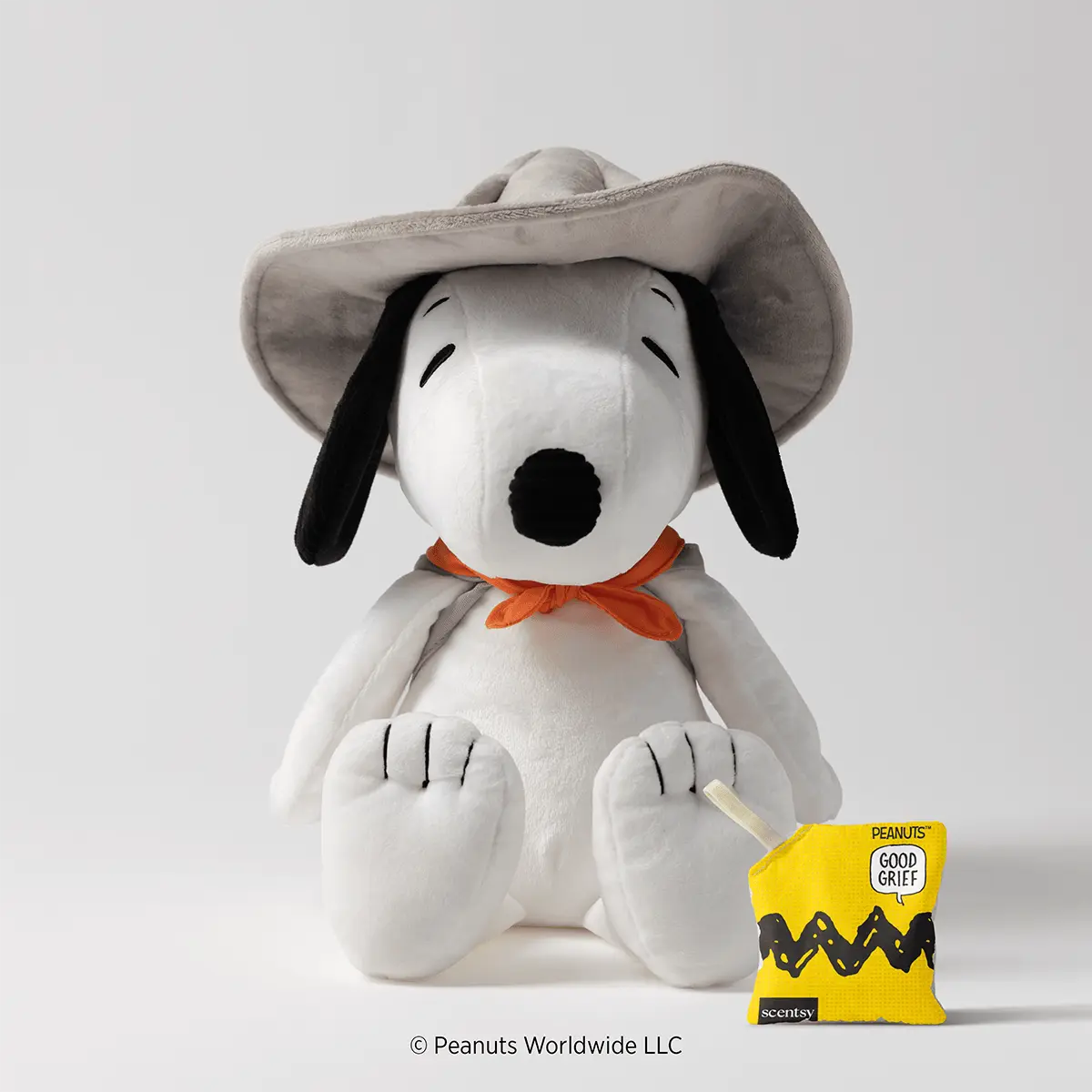 Snoopy Beagle Scout Buddy w/ Scent Pak